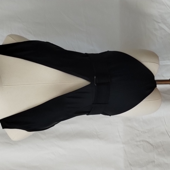 NWOT Black one piece swimsuit, plunge neckline, belted waistline, high on hip - Picture 1 of 12